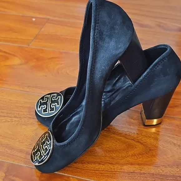 Tory Burch “Maddie” Suede Pumps — Elegant Block Heel Classic Sz 7.5 - Picture 11 of 13
